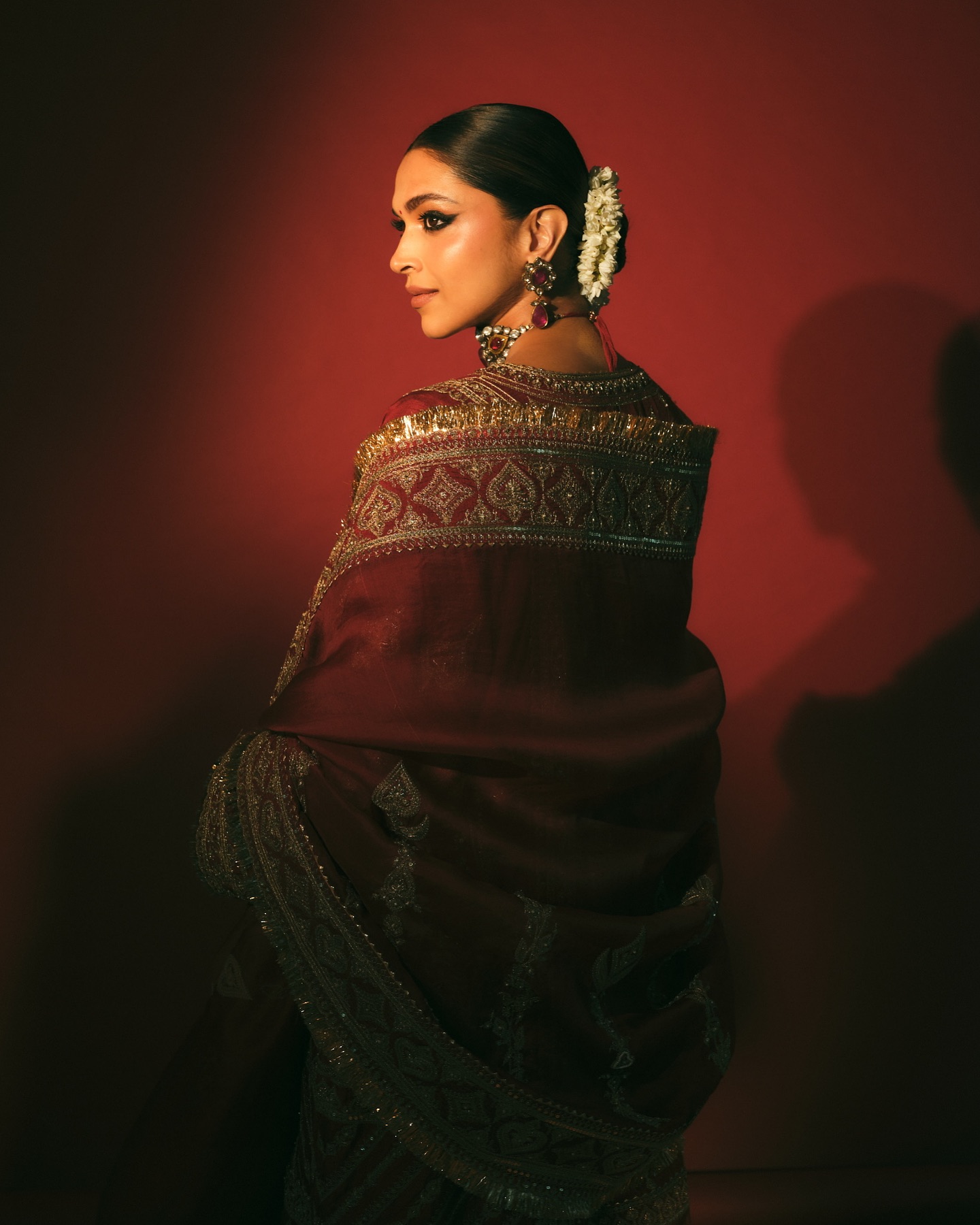deepika padukone hairstyle
