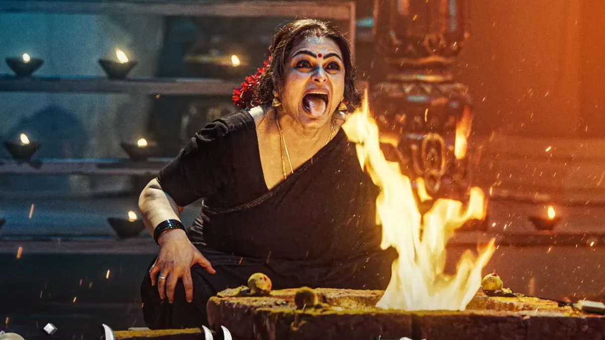 jatadhara-shilpa-shirodkar-looks-intense-as-shobha-in-spine-chilling-first-look-poster