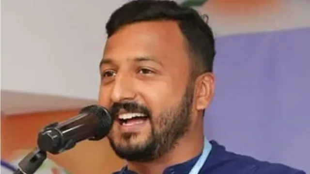 kerala-palakkad-mla-rahul-mamkootathil-booked-for-stalking-harassing-women-after-complaints-of-obscene-conduct