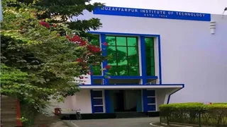 Mob Of 25 Students Attacks MIT Professor With Bricks And Stones During Hostel Inspection
