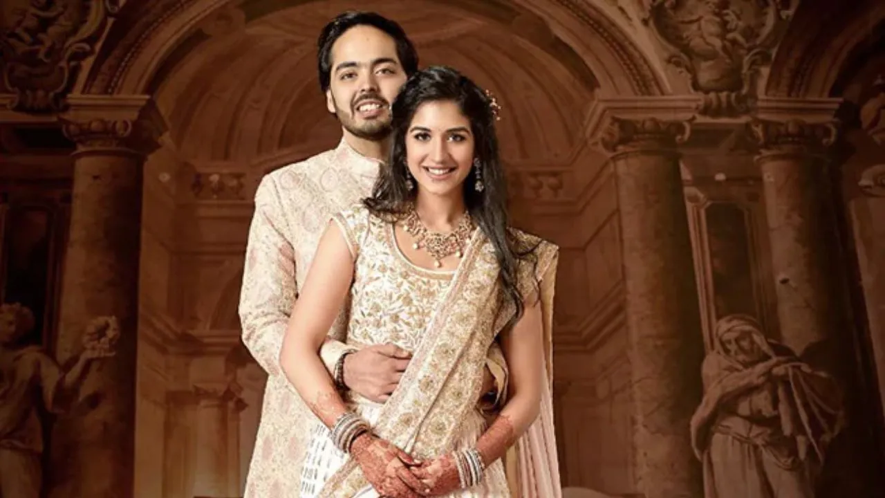 anant-ambani-and-radhika-merchant-cute-flower-fight-at-ganesh-visarjan-goes-viral-but-internet-is-obsessed-with-pookie-bodyguard