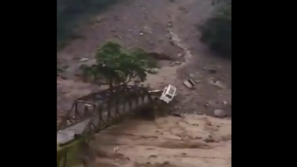 uttarakhand-cloudbursts-flash-floods-wreak-havoc-in-chamoli-rudraprayag-several-feared-trapped-heavy-rains-dead-injured-rescue-operation