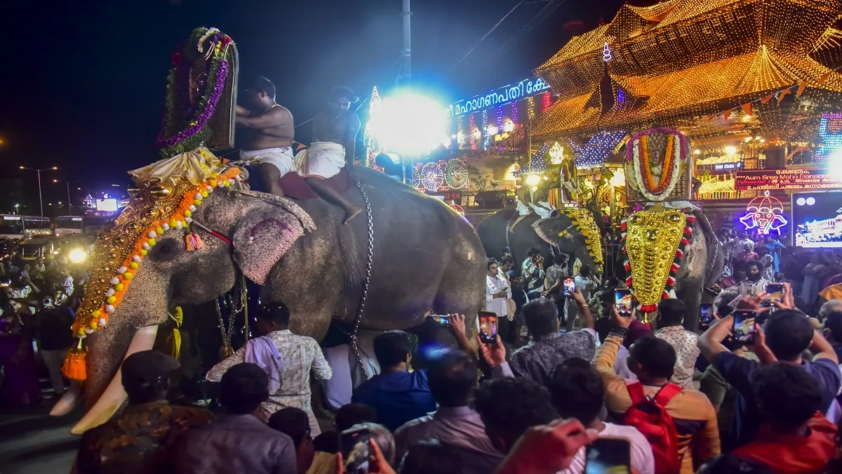 global-ayyappa-sangamam-religious-event-in-kerala-lands-in-controversy-whats-the-row