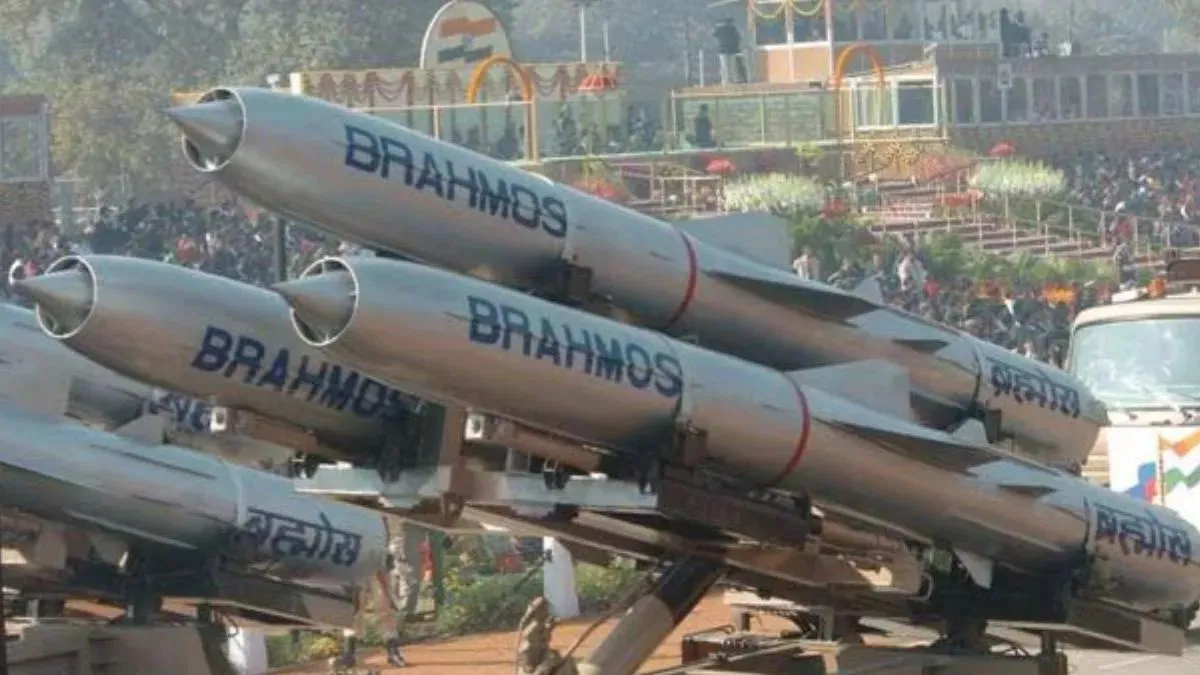 less-than-50-weapons-fired-to-end-conflict-air-marshal-narmdeshwar-tiwari-exposes-pakistans-claims-on-op-sindoor