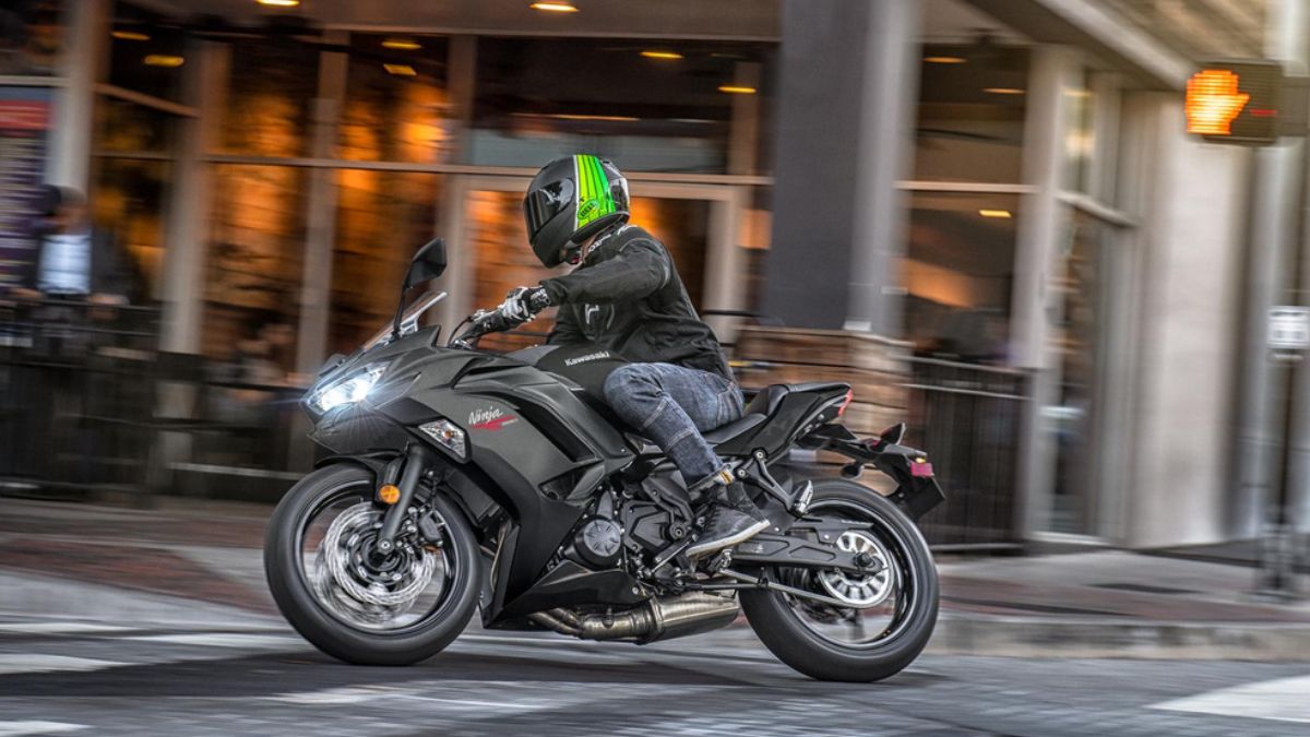 2026KawasakiNinja650 (1)