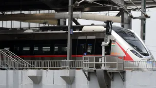 delhi-meerut-connectivity-namo-bharat-and-metro-to-cut-travel-time-to-55-minutes-all-you-need-to-know
