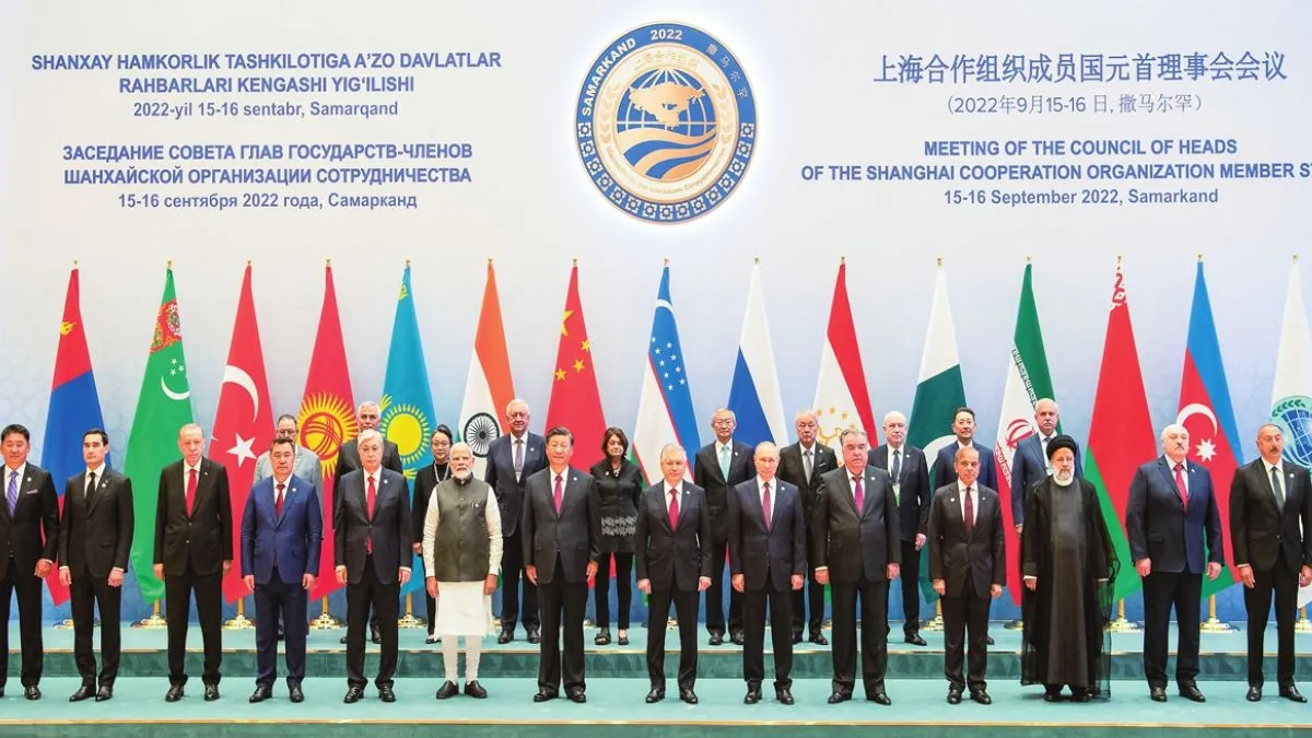 sco-summit-2025-live-updates-pm-modi-xi-jinping-meet-vladimir-putinin-tianjin-redefine-india-china-equation
