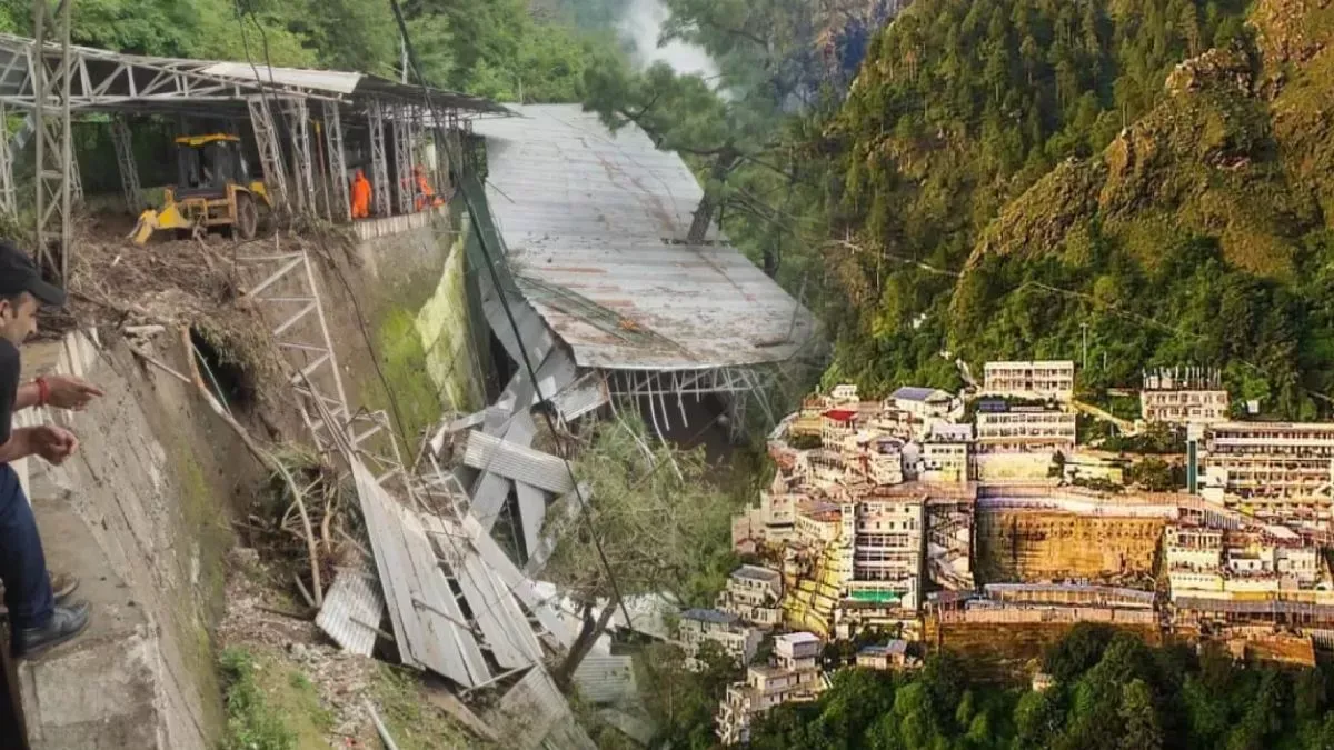 jammu-kashmir-weather-jammu-rains-tawi-bridge-schools-closed-in-jammu-vaishno-devi-yatra-suspended-hotels-evacuated-amid-landslides-top-updates