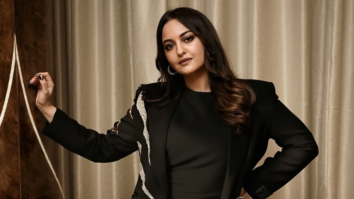 sonakshi-sinha-stern-warning-to-brands-for-using-her-photos-without-permission-pull-down-my-images-before
