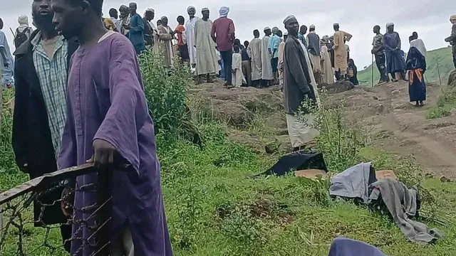 sudan-landlside-kills-over-1000-people-and-leaves-only-one-survivour-video-updates