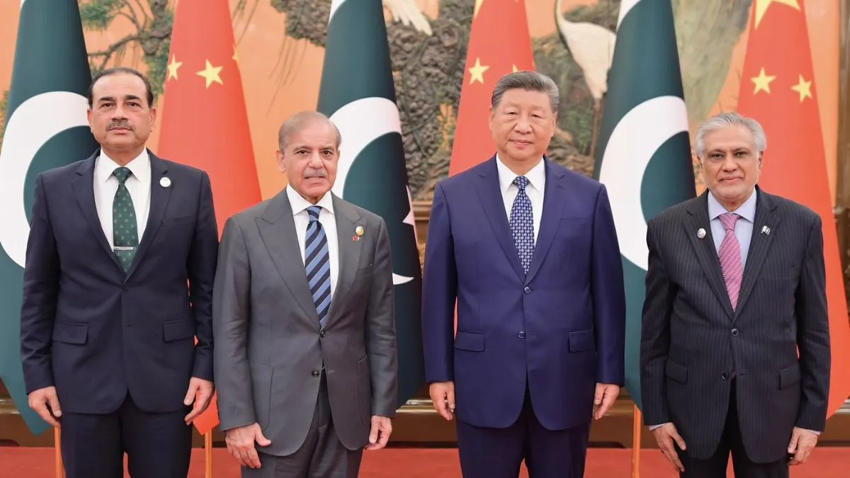 pakistan-pm-shehbaz-sharif-army-chief-asim-munir-finally-meets-xi-jinping-after-sco-summit-2025-what-delay-reveals-about-pak-china-ties
