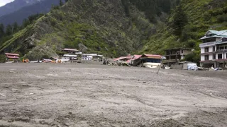 Uttarakhand Weather: Heavy Rain In Nainital, Champawat And Udham Singh Nagar Today; Red, Orange Alerts Issued, Schools Shut
