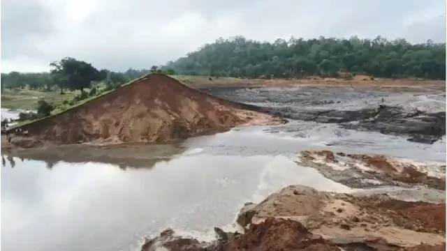 chhattisgarh-balrampur-dam-collapse-balrampur-dam-collapse-triggers-flash-flood-several-dead-many-missing