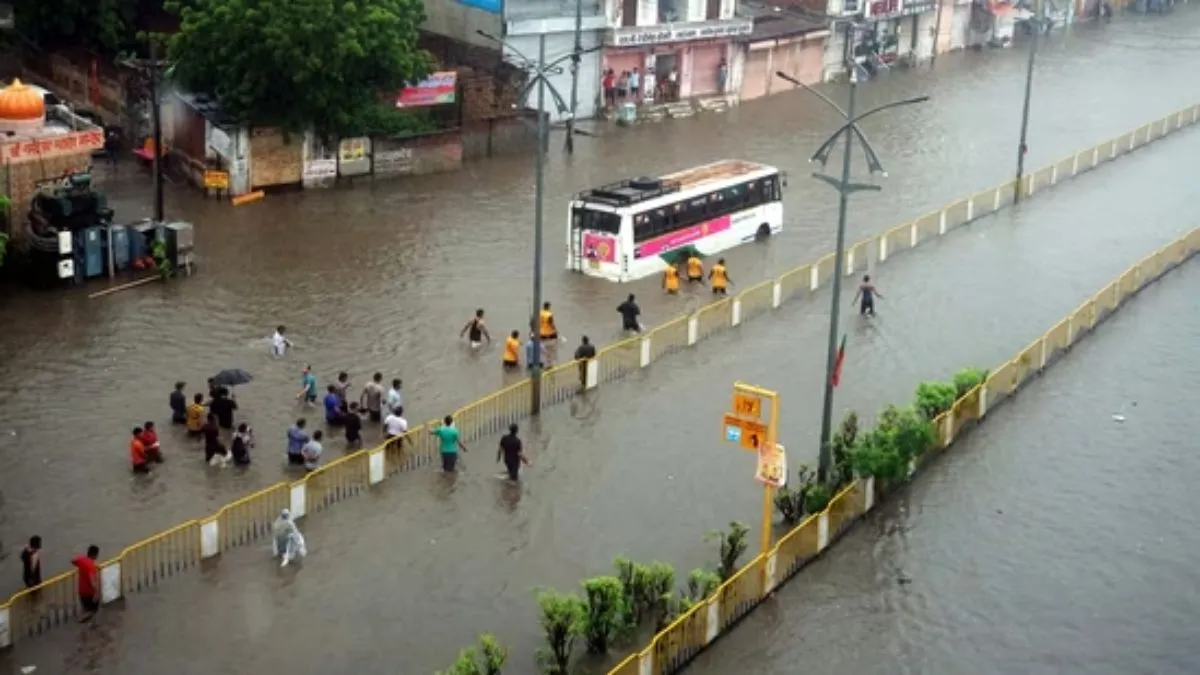 Rajasthan Weather: Heavy Downpour Floods Jaipur, Kota; Trains Halted, Waterlogging Reported, Highways Shut