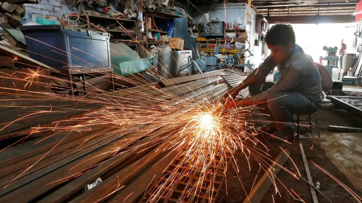 govt-planning-big-relief-measures-for-export-sector-hit-by-trumps-tariffs-on-india-report