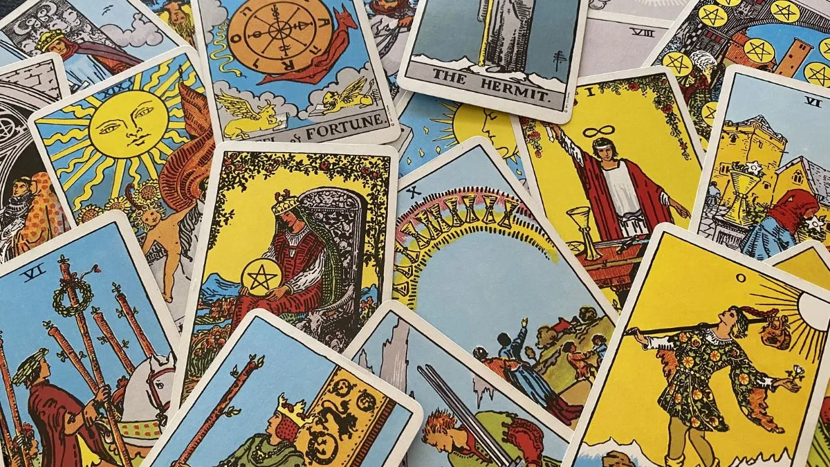 tarot-predictions-september-7-2025-aries-to-embrace-change-cancers-intuition-will-guide-them