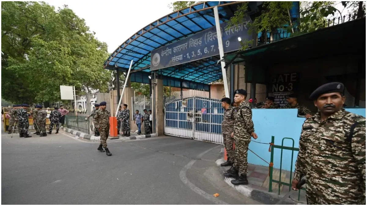 will-nirav-modi-vijay-mallya-return-uk-cps-team-inspects-tihar-jail-in-delhi