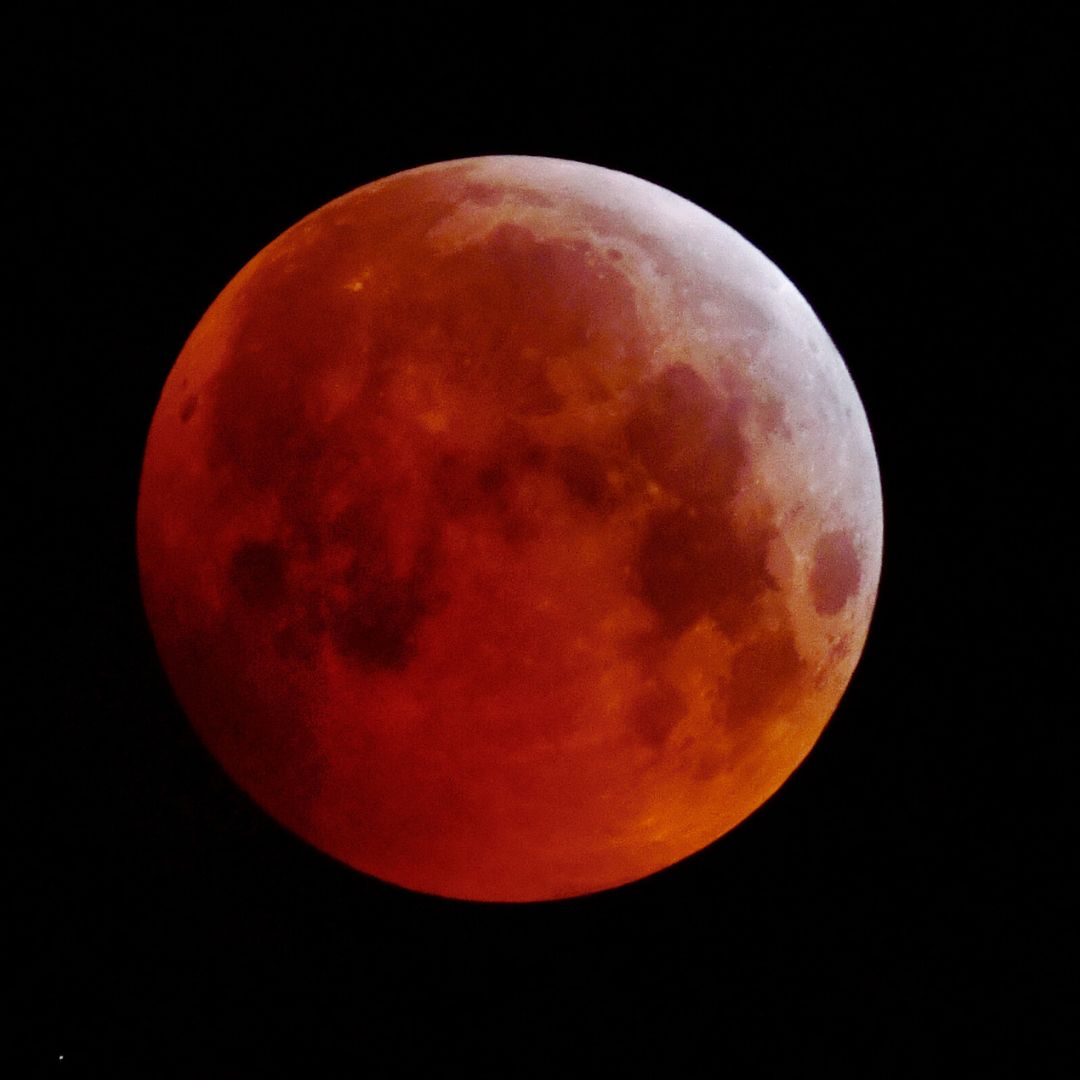 blood-moon-september-2025-effects-on-zodiac-signs