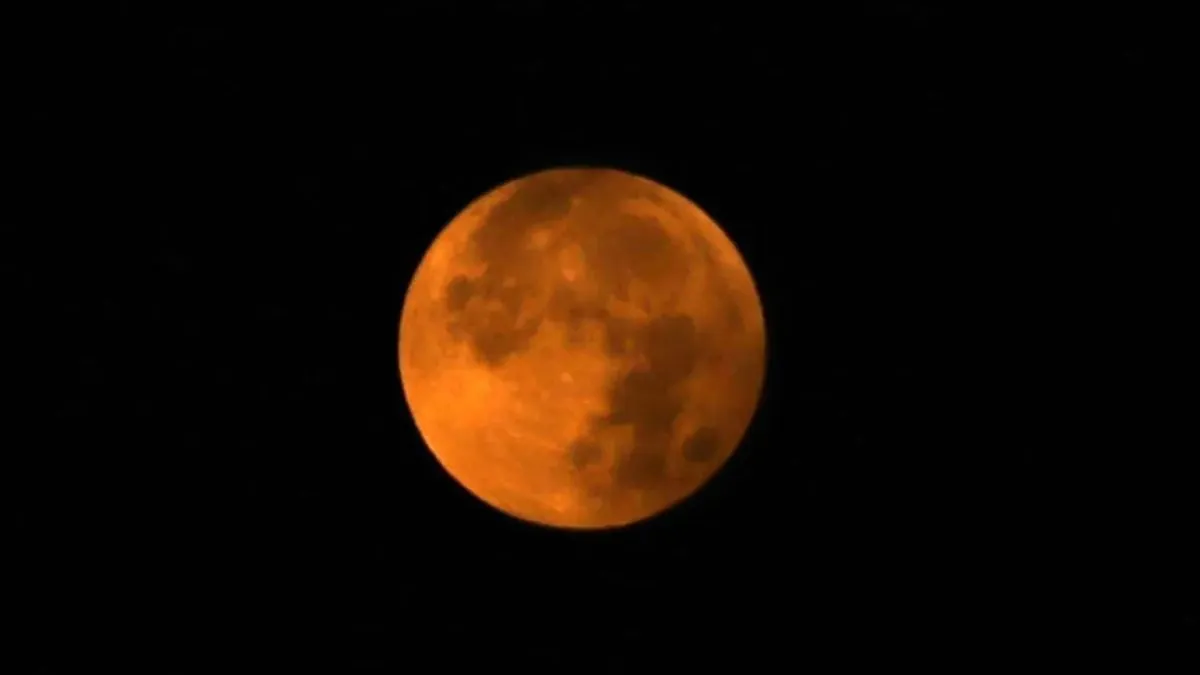 blood-moon-2025-when-and-how-to-watch-total-lunar-eclipse-in-india-know-how-long-will-it-last