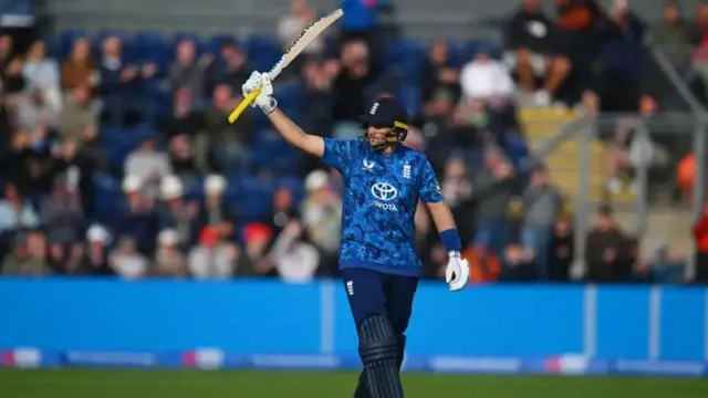 joe-root-equals-babar-azams-tally-with-classy-19th-odi-century-vs-southafrica