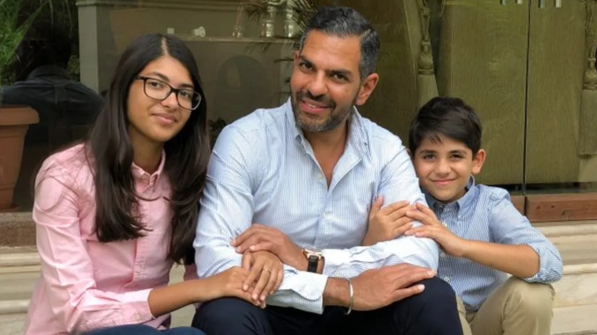karisma-kapoor-children-kiaan-samaira-move-to-delhi-hc-demand-share-assets-in-late-father-sunjay-kapur-wealth