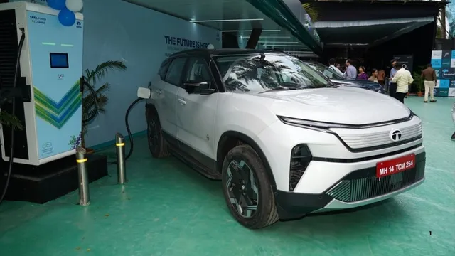 world-ev-day-tataev-unveils-mumbais-first-megacharger-hub-close-to-international-airport