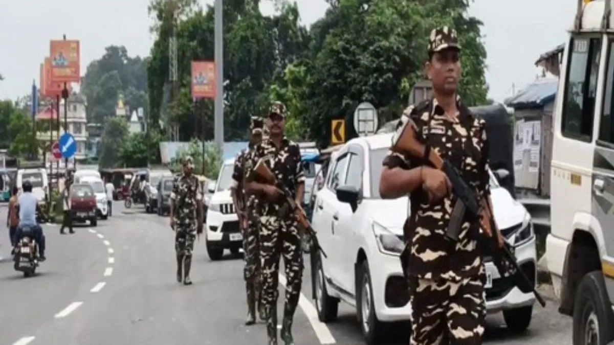 indianepal-borders-on-high-alert-as-protests-intensy-in-neighbouring-country-additional-forces-deployed-video