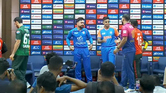 asia-cup-2025-india-national-cricket-team-vs-pakistan-national-cricket-team-suryakumar-yadav-salman-agha-avoid-handshake