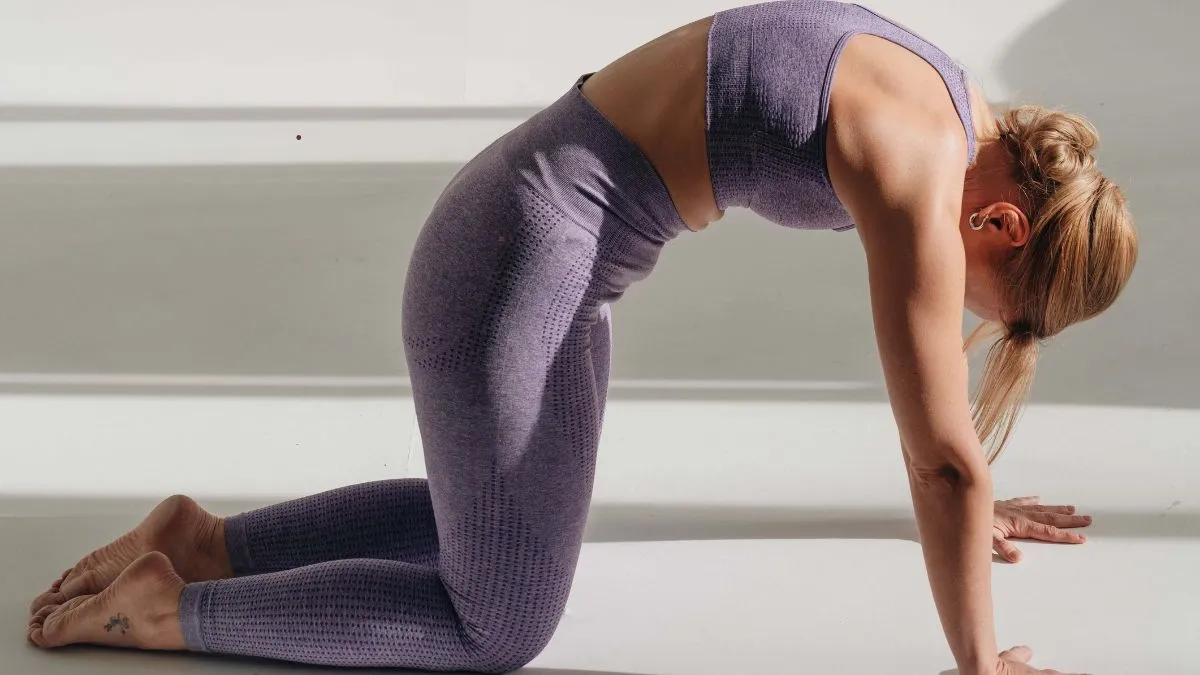12-minute-morning-yoga-poses-for-beginners-to-kickstart-the-body-and-mind