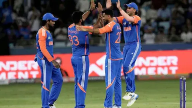 aakash-chopra-slams-team-india-for-dropping-arshdeep-singh-during-asia-cup-opener-says-champions-trophy-hangover