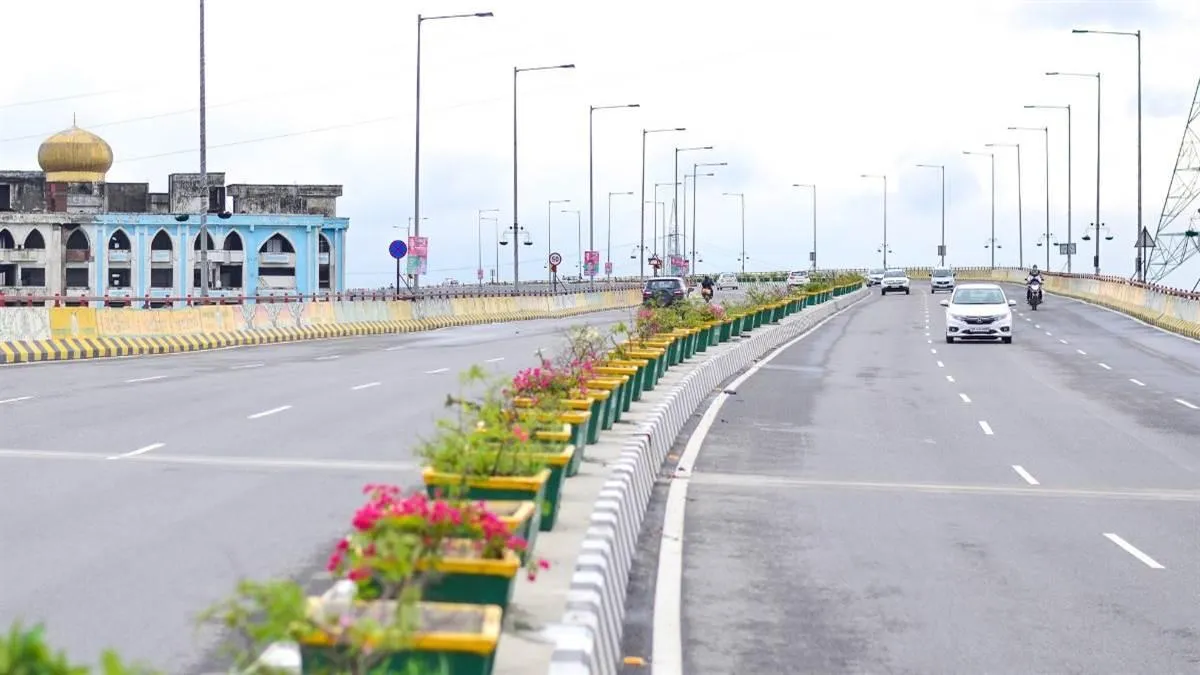 ghaziabad-to-build-rs-90-cr-approach-roads-in-vasundhara-promise-relief-from-nh-9-jams