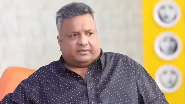 in-one-van-sir-sits-naked-sanjay-gupta-slams-rising-entourages-of-actors-says-husband-wife-have-separate-kitchen-vans