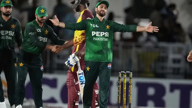 pakistan-captain-salman-agha-faces-injury-scare-ahead-of-ind-vs-pak-clash-in-asia-cup-will-he-play