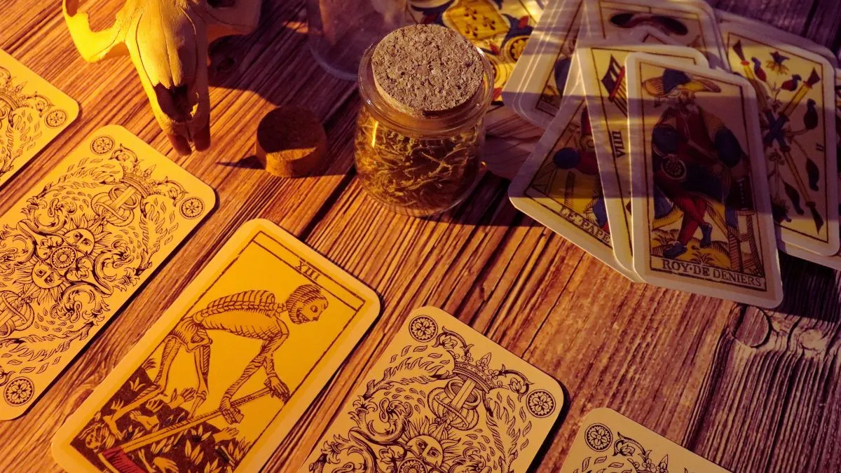 tarot-predictions-september-12-2025-aries-will-be-productive-cancer-must-remain-vigilant-against-fraud