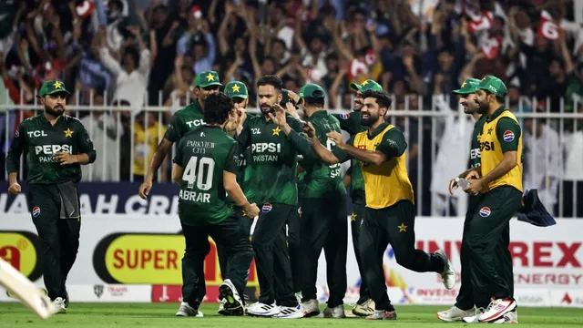 india-national-cricket-team-vs-pakistan-national-cricket-team-match-asia-cup-2025-pakistan-head-coach-mike-hesson-mohammed-nawaz