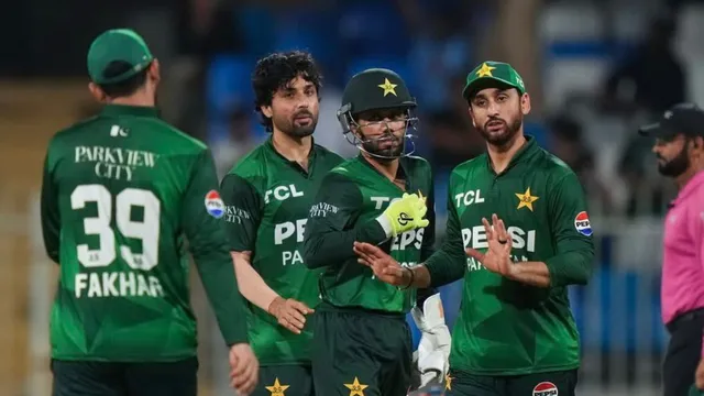 asia-cup-2025-pakistan-vs-oman-live-streaming-where-to-watch-pakistan-national-cricket-team-vs-oman-national-cricket-team-dubai