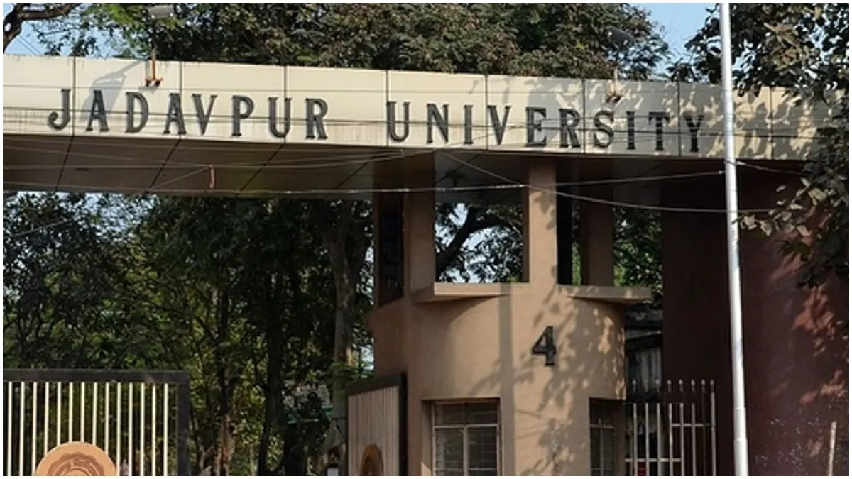 jadavpur-university-admits-security-lapses-a-day-after-students-death-blames-fund-delays-by-bengal-govt