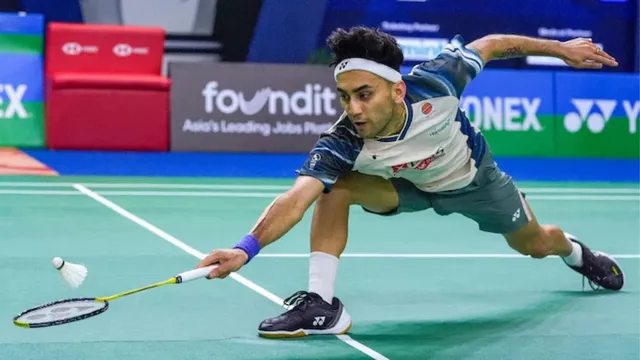 lakshya-sen-beats-ayush-shetty-hong-kong-open-semi-final-2025