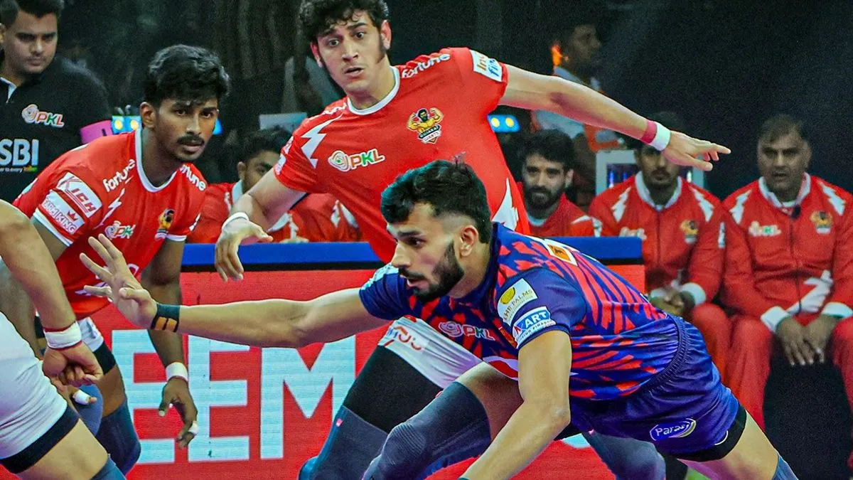 pkl-2025-points-table-and-top-raiders-top-defenders-pro-kabaddi-league-season-12-standings-after-dabang-delhi-vs-gujarat-giants-match-28