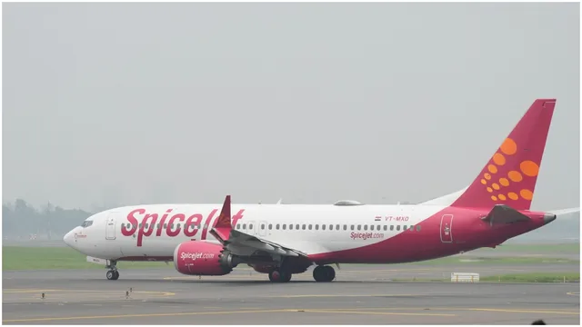 spicejet-flights-wheel-falls-off-during-takeoff-at-mumbai-airport-full-emergency-declared