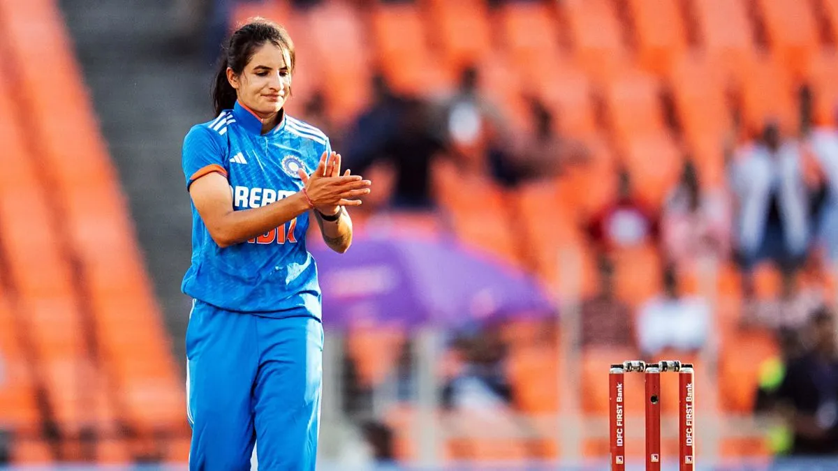 india-vs-australia-renuka-singh-clears-fitness-tests-amol-muzumdar-provides-major-update-ahead-of-australia-odis