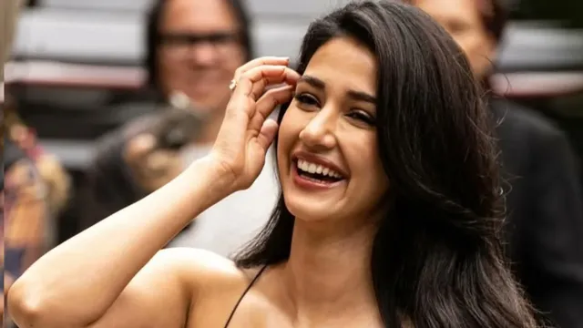 disha-patani-1st-public-appearance-sends-internet-into-frenzy-days-after-gunfire-outside-bareilly-home