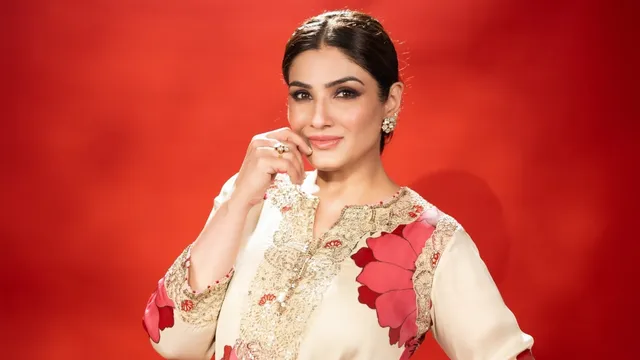 india-vs-pakistan-asia-cup-2025-raveena-tandon-urges-team-india-to-wear-black-bands-ahead-of-high-stake-clash