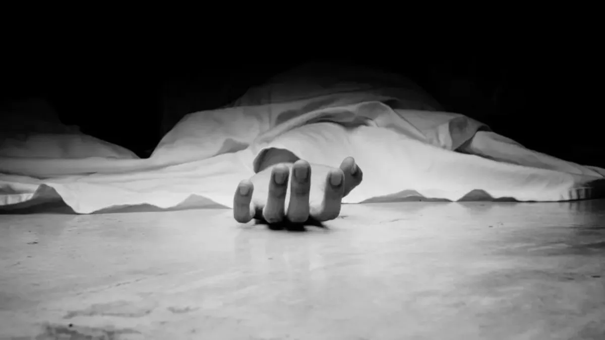noida-woman-jumps-to-death-from-13th-floor-with-mentally-ill-son-leaves-apology-letter-for-husband