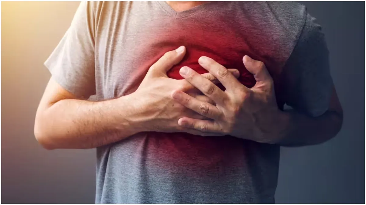 bengaluru-man-dies-of-cardiac-arrest-minutes-after-texting-boss-for-sick-leave-over-back-pain
