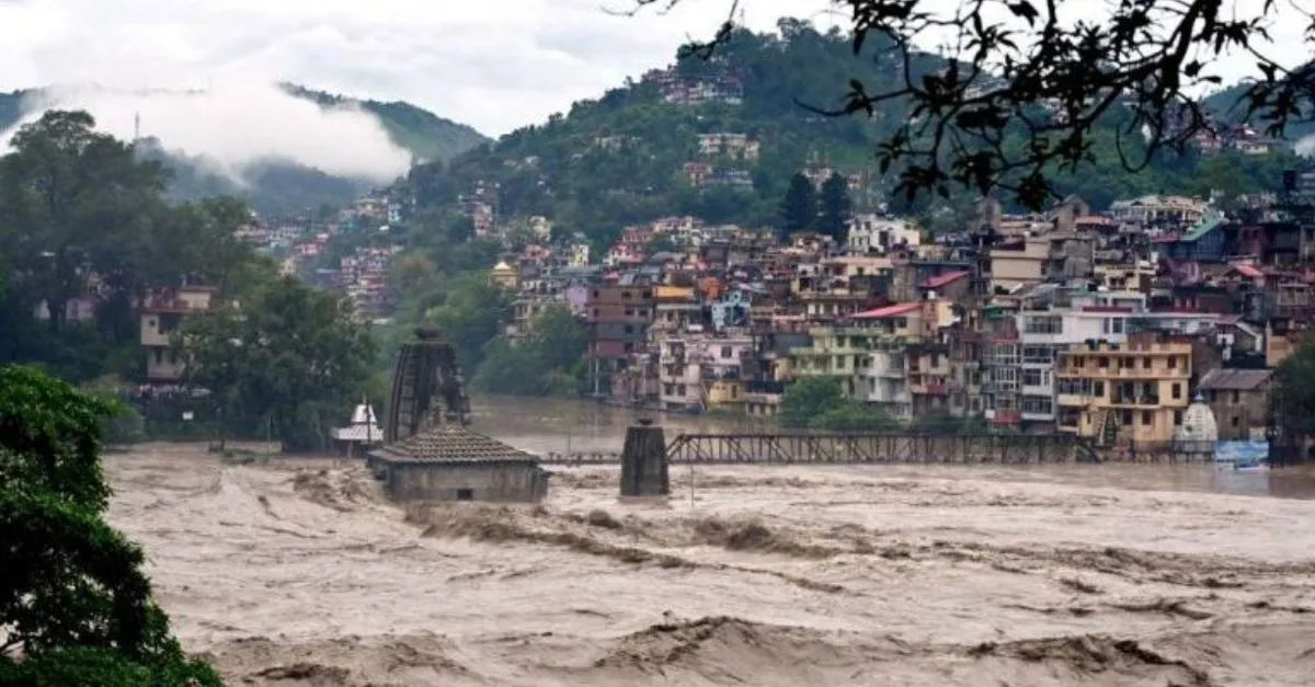 himachal-rains-647-roads-343-water-schemes-185-transformers-disrupted-in-24-hours-mandi-worsthit-as-monsoon-batters-state
