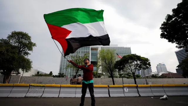 india-joins-france-saudi-backed-un-resolution-votes-for-palestine-two-state-solution-urges-end-to-gaza-war