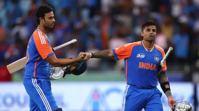 ind-vs-pak-asia-cup-2025-suryakumar-yadav-shuts-down-journalist-over-sportsman-spirit-question-says-few-things-in-life