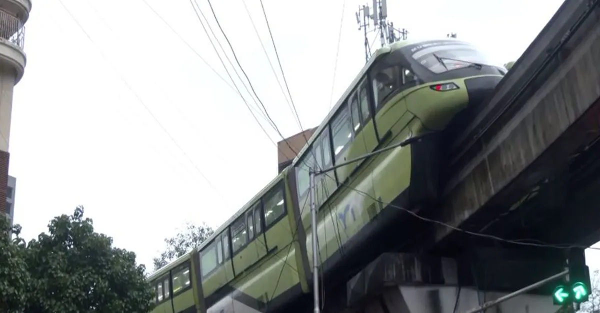 mumbai-monorail-halt-near-wadala-17-passengers-evacuated-after-technical-snag