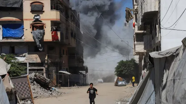 operation-gideons-chariots-ii-israel-launches-ground-offensive-in-gaza-city-thousands-flee